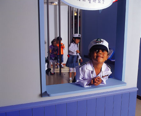 story lnad(경찰서)