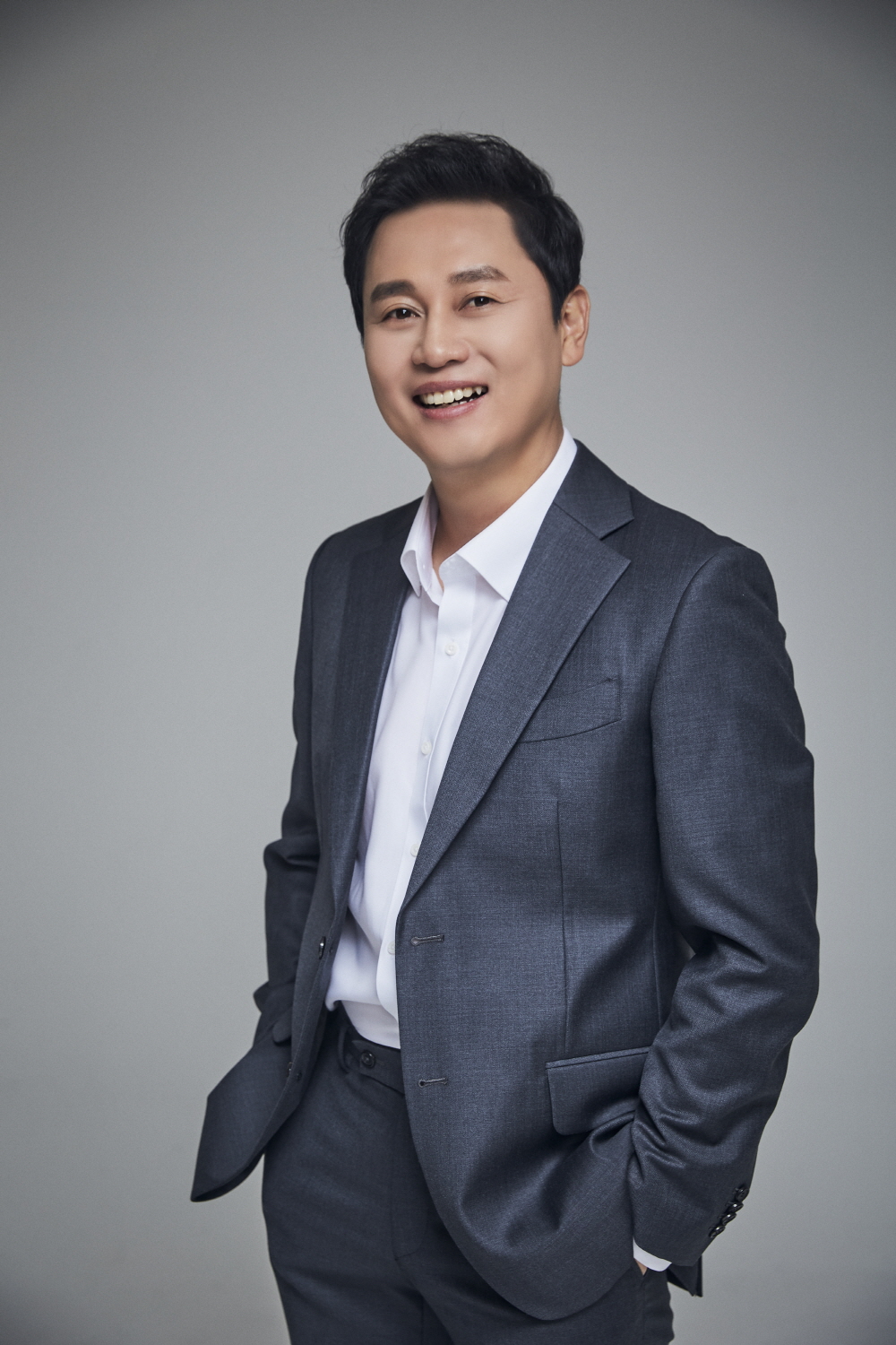 연출자 우상욱