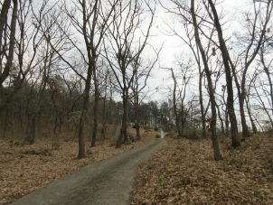 황정욱 묘역 입구