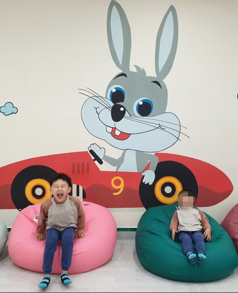 동생과 한컷